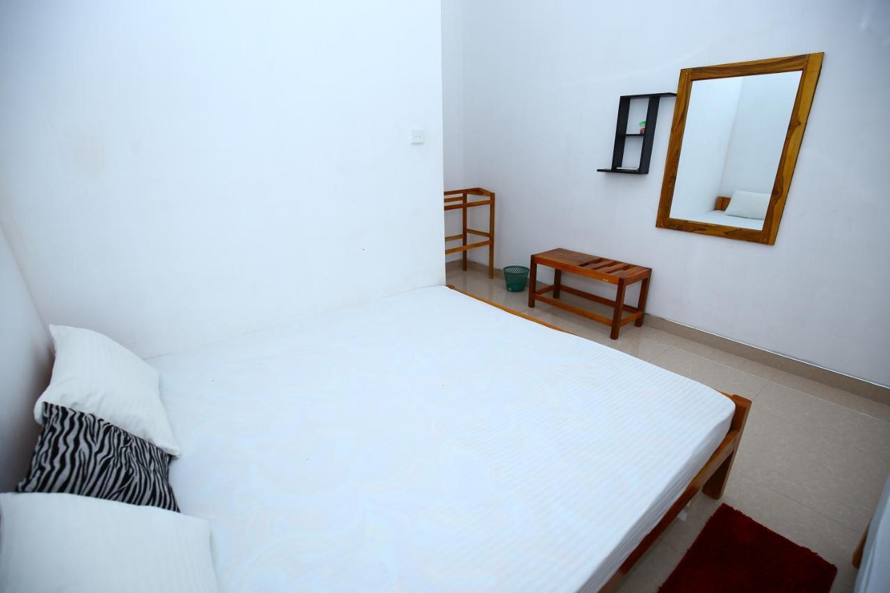 Amadi Rest Hotell Kataragama Eksteriør bilde